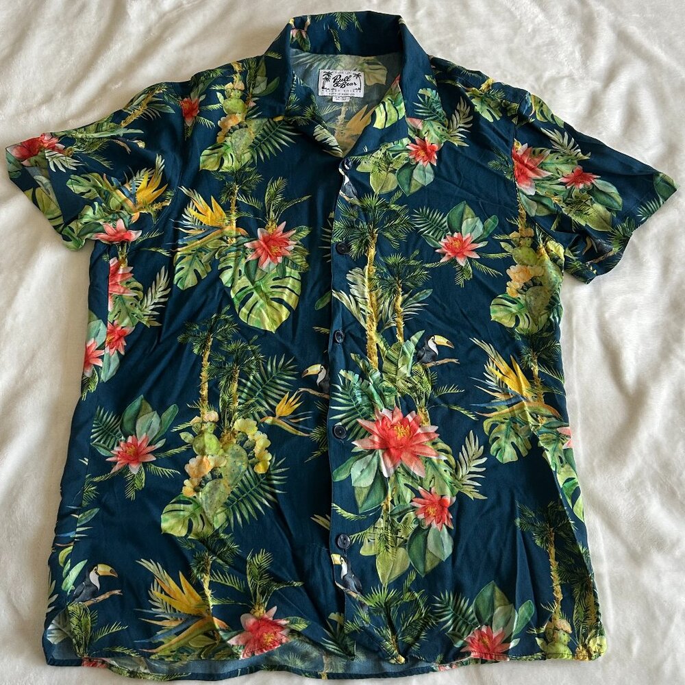 PULL & BEAR Resort Shirts Casual Short Sleeve Button Up Men's Size Medium